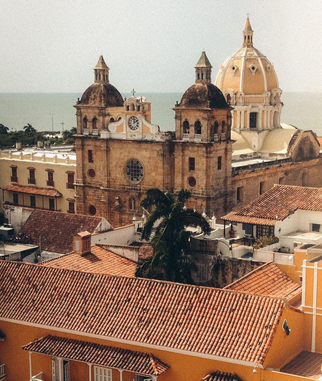 Cartagena, capital histórica del Caribe es la primera en el ranking de ciudades  costeras más populares en los Kayak Travel Awards | Alcaldía distrital de  Cartagena de Indias