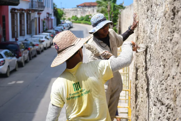 Las acciones de mantenimiento se realizan para procurar la estabilidad en el tiempo de este lienzo de muralla.