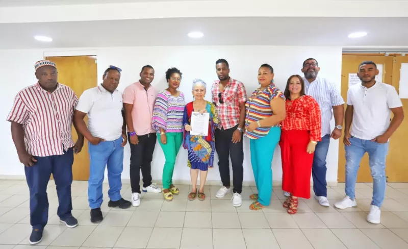 Con certificación