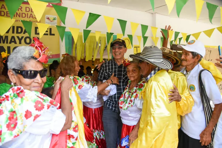 Más de 10 mil personas celebraron con música, bazares, almuerzos y actividades lúdicas