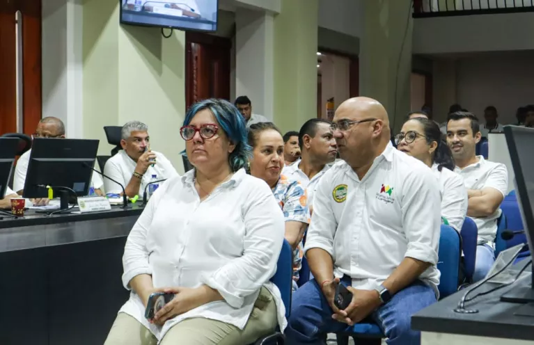 En clausura de sesiones extraordinarias