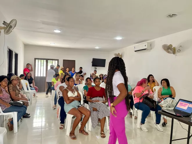 ¡Se reafirma el compromiso con las mujeres emprendedoras!