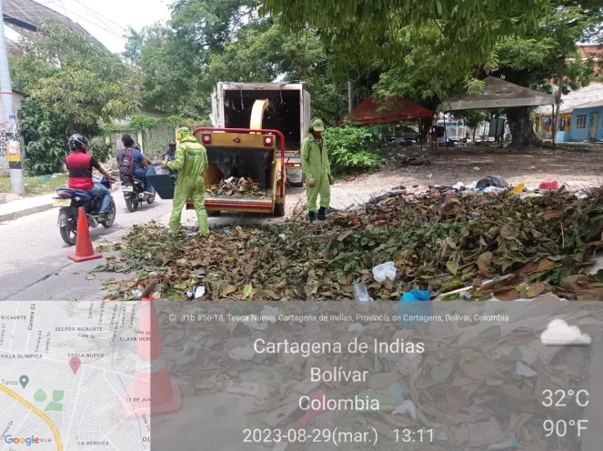 Mesa de trabajo con los representantes de los comercios del sector Santa Mónica