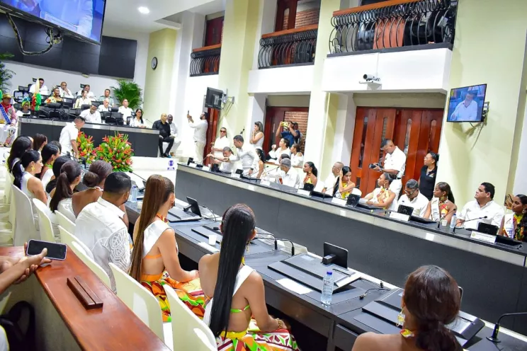 Al evento también asistió la actual señorita Colombia, Sofía Osío Luna