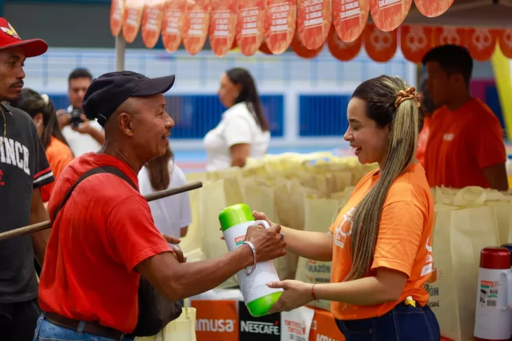 Tinteros y tinteras de corazón