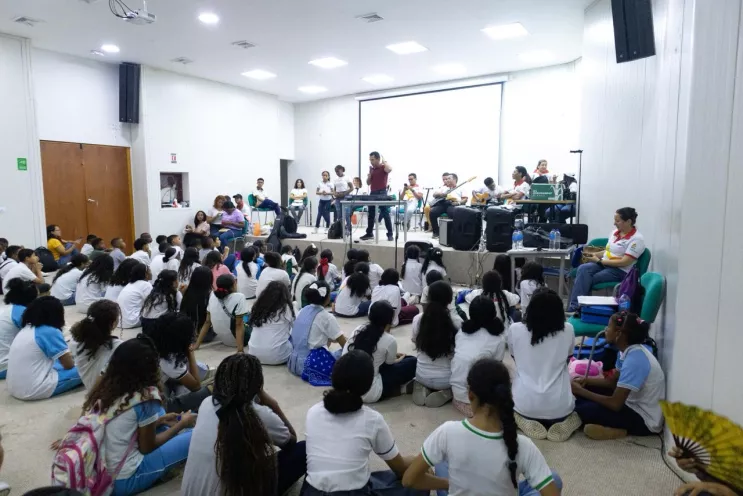 CORO DISTRITAL