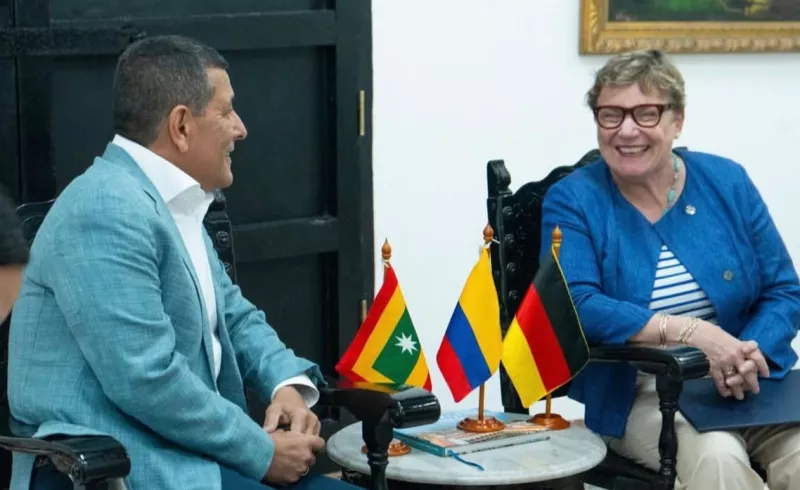 Foto de la reunión entre Dumek Turbay y la Embajadora de Alemania en Colombia