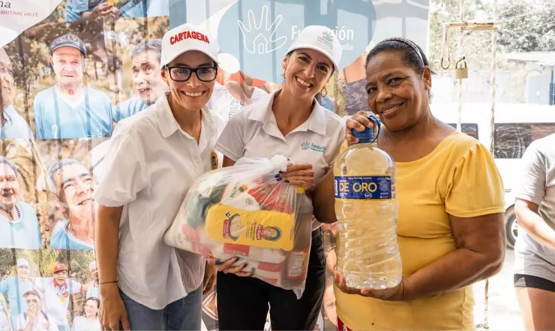 Imagen de entregas de ayudas a la población de beneficiada