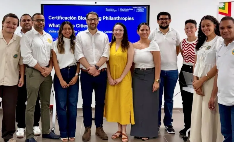 Foto de los asistentes a la reunión de What Works Cities