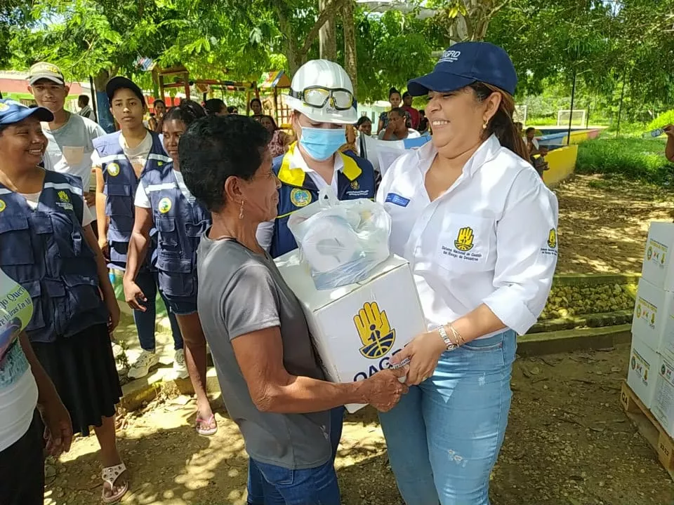 Se entregaron 270 ayudas humanitarias en kits de alimentos y aseo a la totalidad de familias de estas veredas