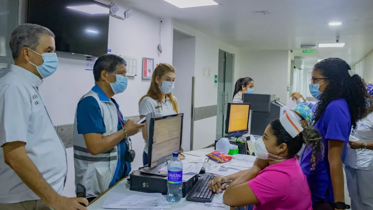 Todas las instituciones que cuenten con servicios de urgencias activo deben implementar un plan especial de emergencia