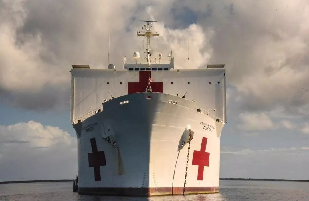 Buque Hospital USNS COMFORT