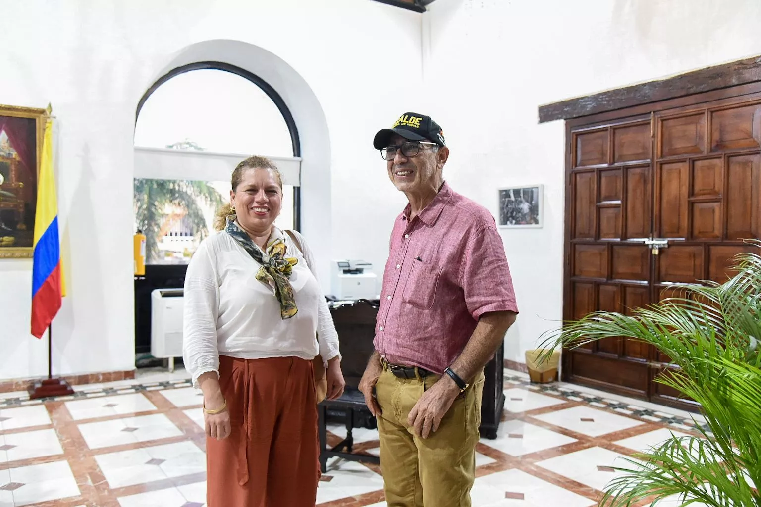 El Alcalde de Cartagena, sostuvo un encuentro con la viceministra de Políticas y Normalización Ambiental