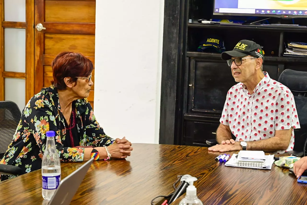 La reunión tuvo como tema central revivir las actividades culturales en la ciudad.