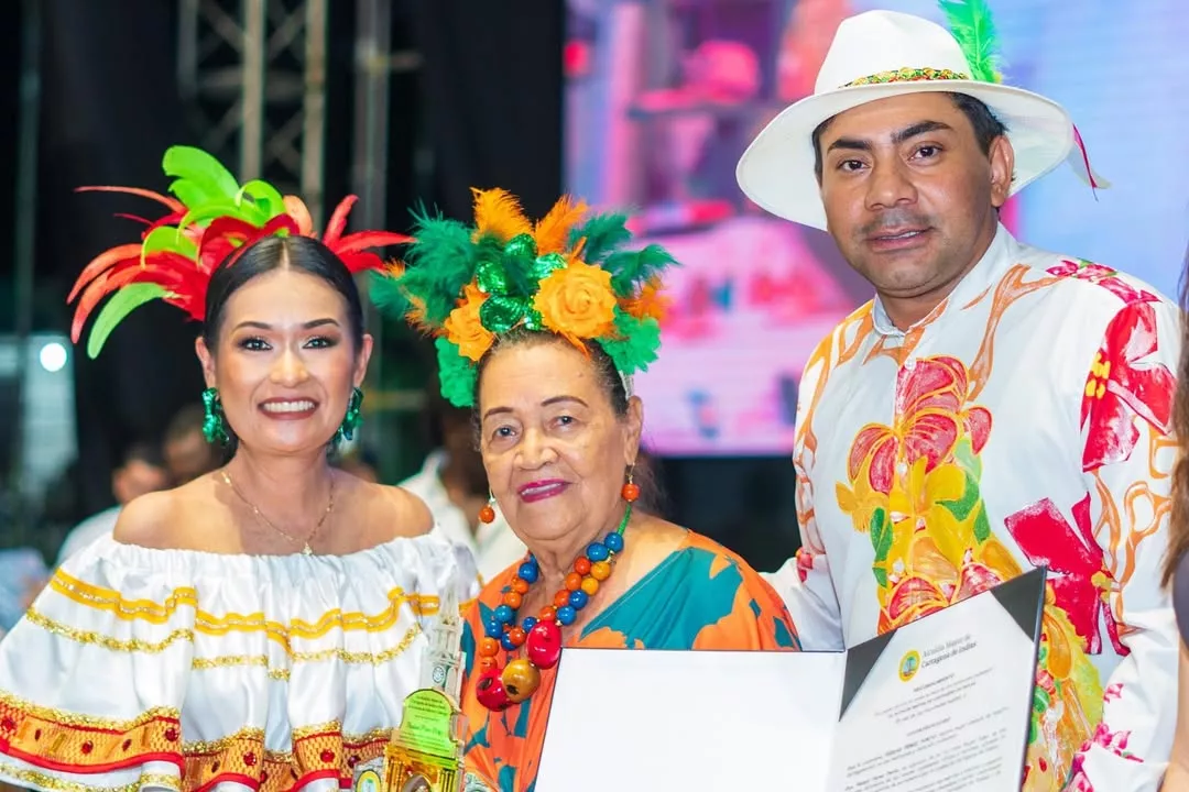 El director de la Escuela de Gobierno y Liderazgo , Robinson Casarrubia participó en el primer preludio de la localidad Histórica y del Caribe Norte en la plaza de Canapote.