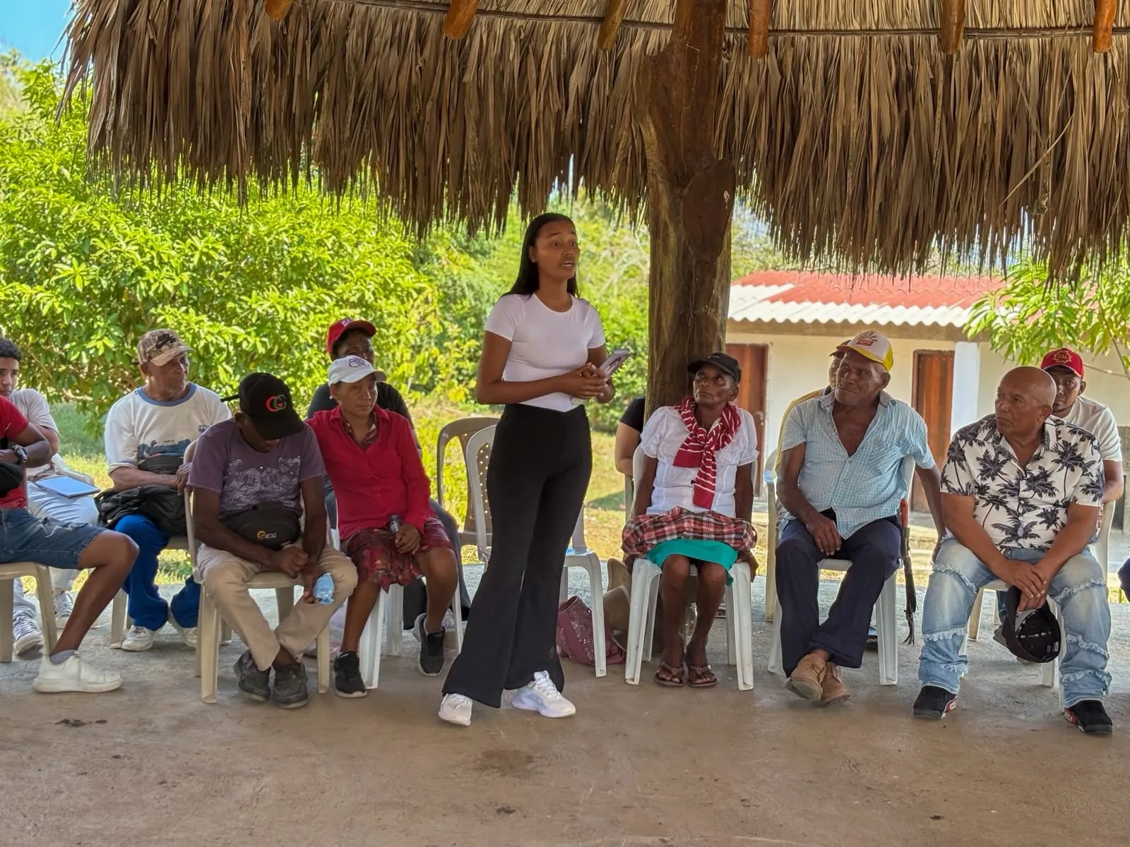 La Alcaldía Mayor de Cartagena fortalece la participación ciudadana mediante espacios de diálogo directo en el corregimiento de Arroyo de Piedra, vereda Púa